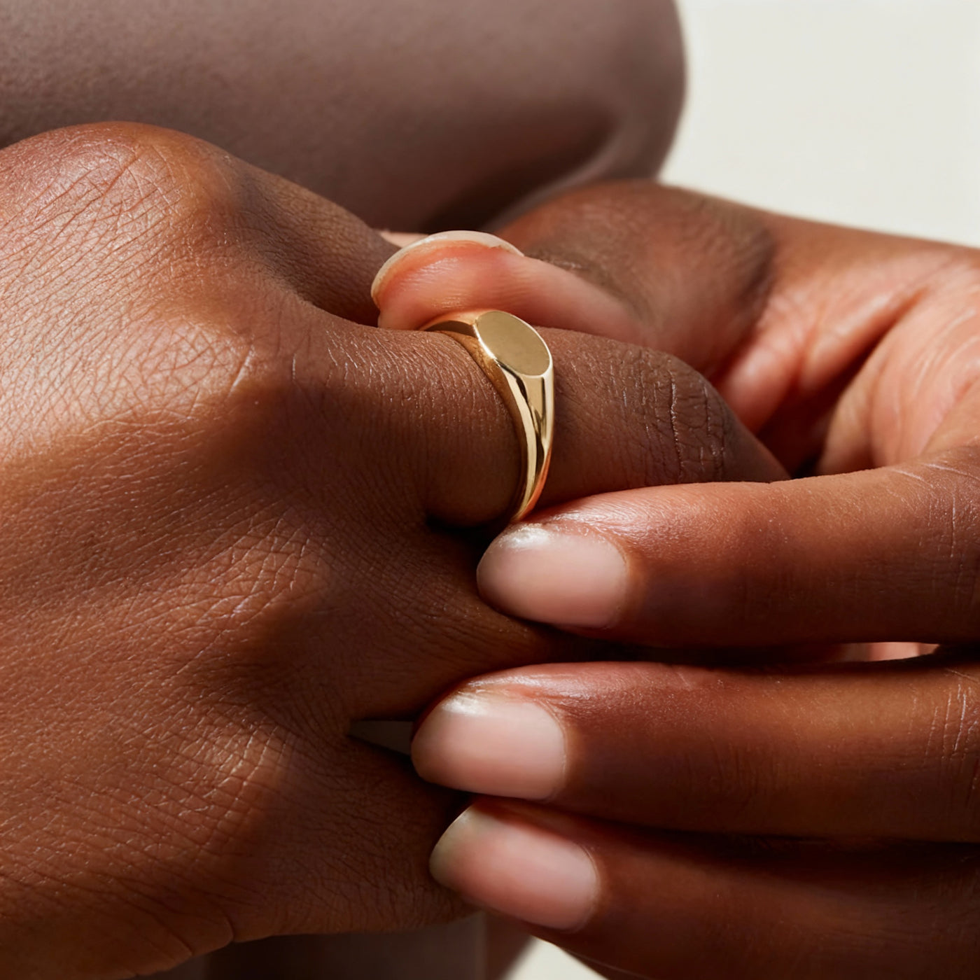 Veritas Ring – Open Signet