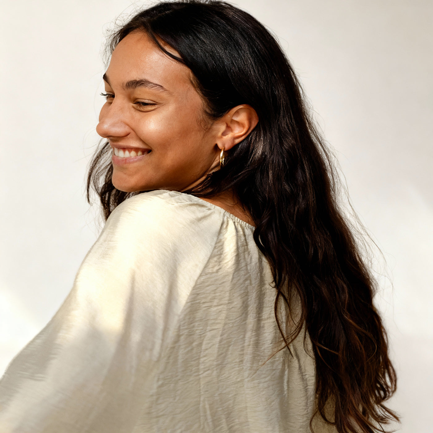 Argilla Earrings – Textured Hoop