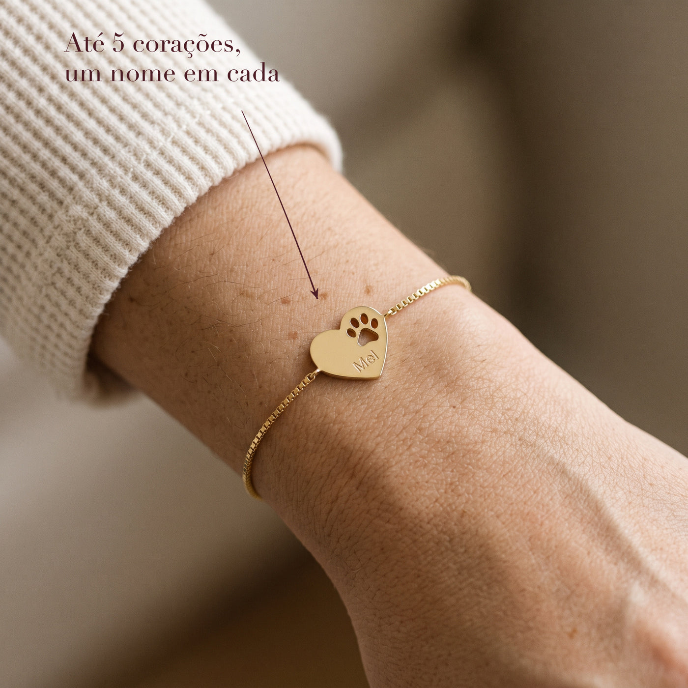 Pulseira no pulso, até cinco corações